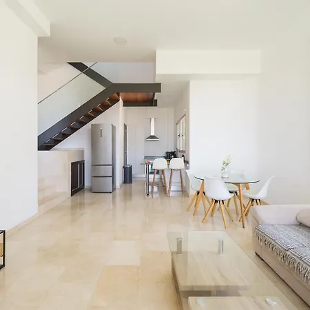9 The Dream With Pool And Views By Canaryscape 빌라 *